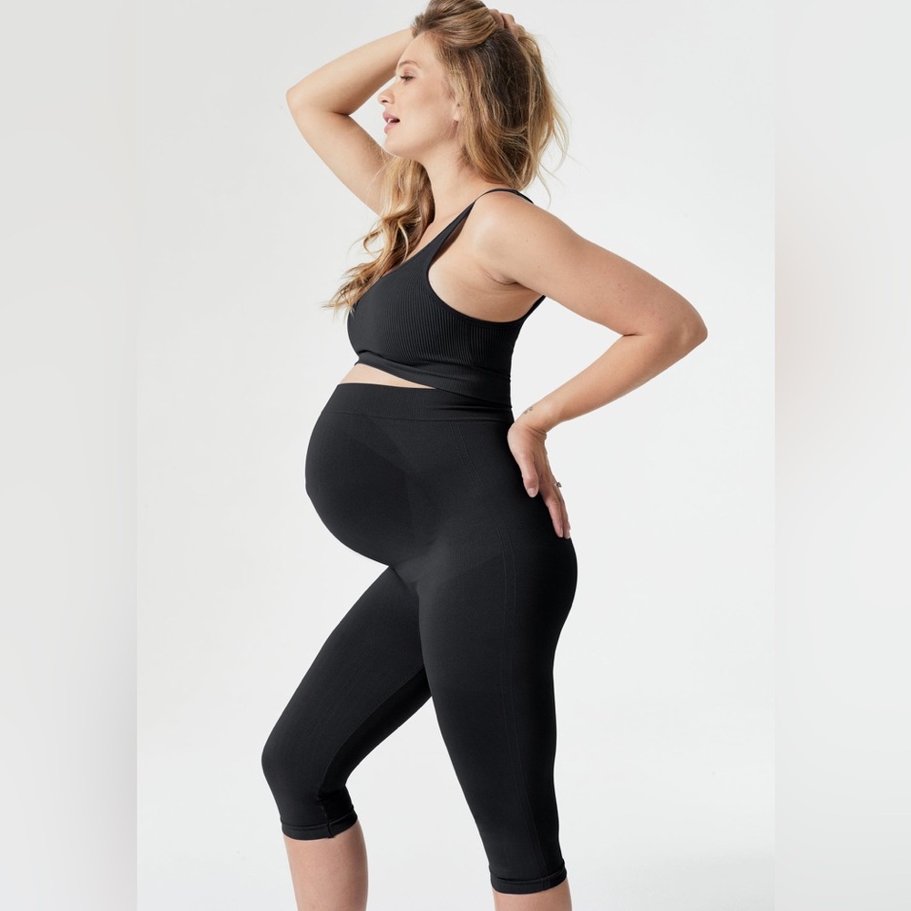 NWT Blanqi Maternity Belly Support Capri Legging - size L